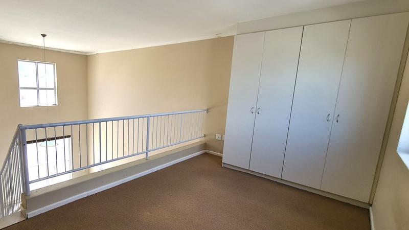 To Let 1 Bedroom Property for Rent in Muizenberg Western Cape
